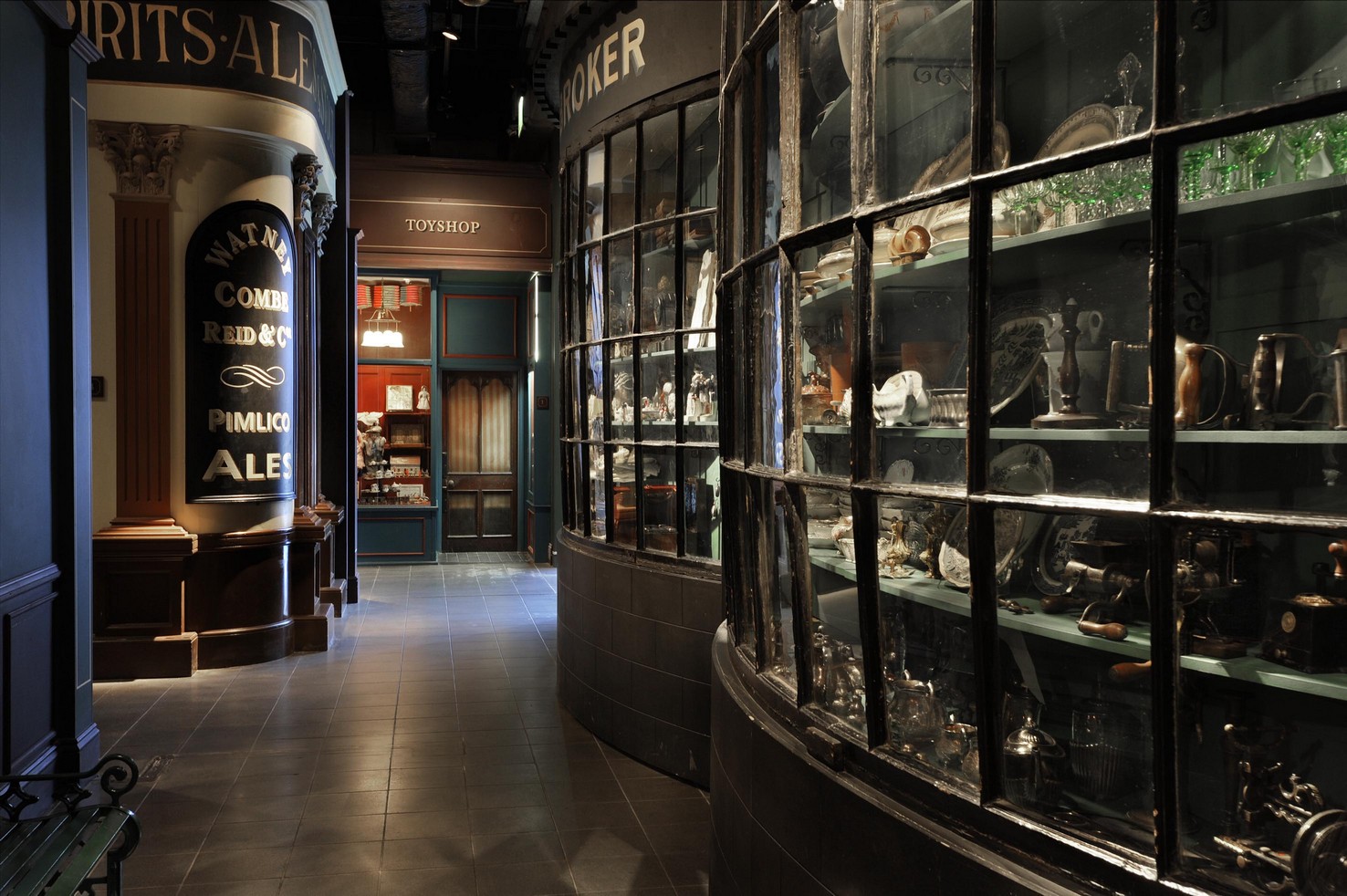 מוזיאון לונדון Museum of London מוזיאון לונדון Museum of London